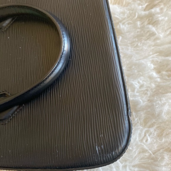 Louis Vuitton handbag - Picture 7 of 8